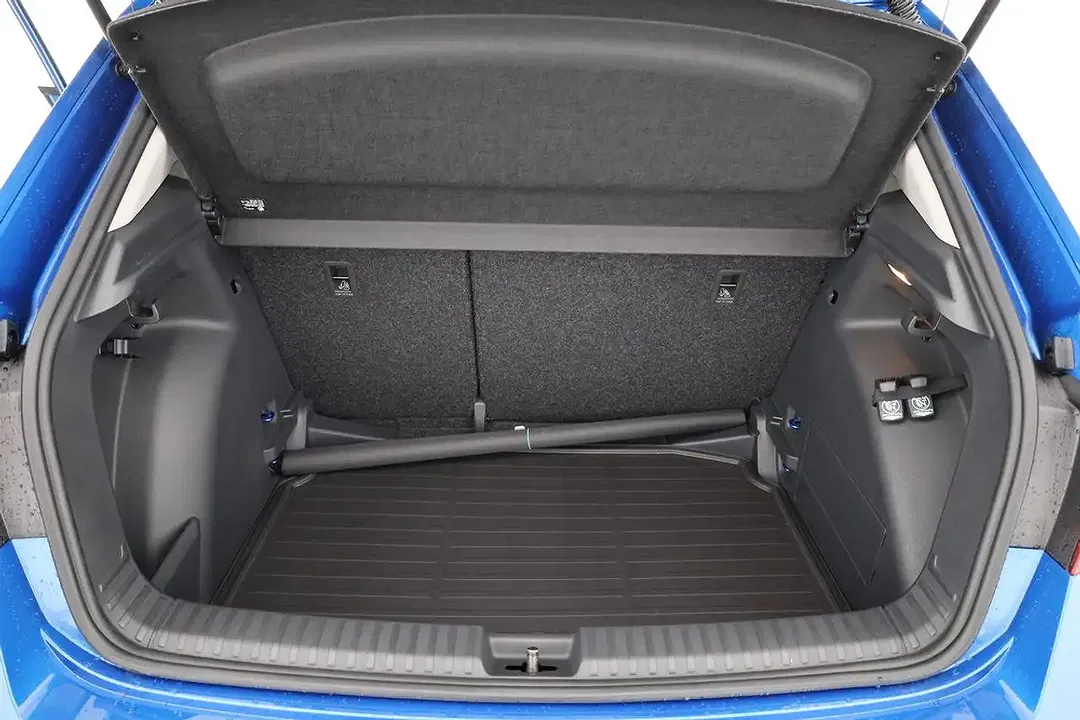 Skoda Fabia - Thumbnail 12