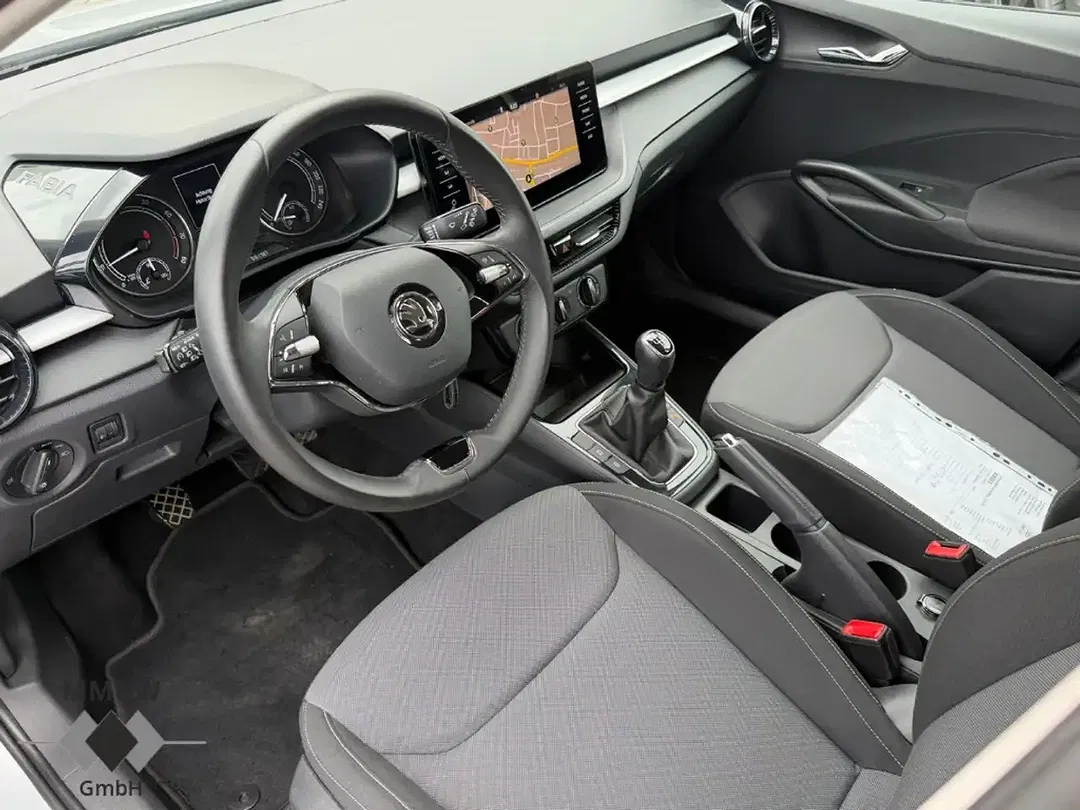 Skoda Fabia - Thumbnail 8