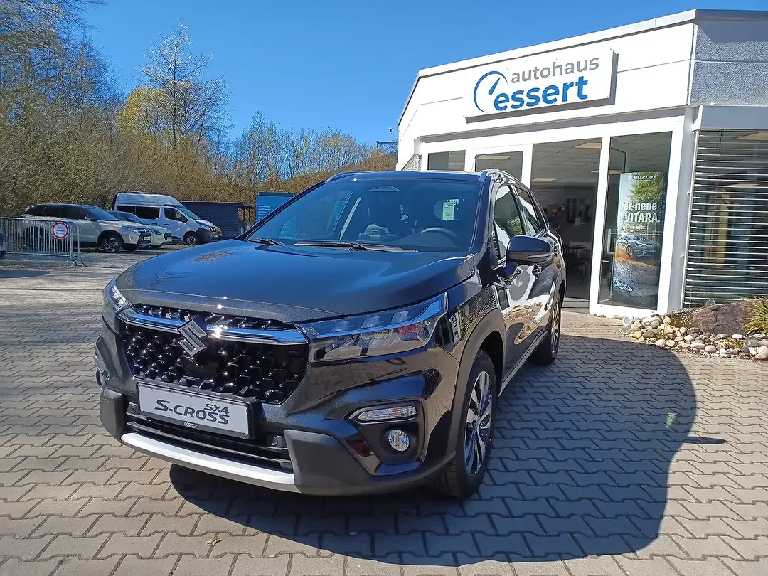 Suzuki S-Cross - Thumbnail 1