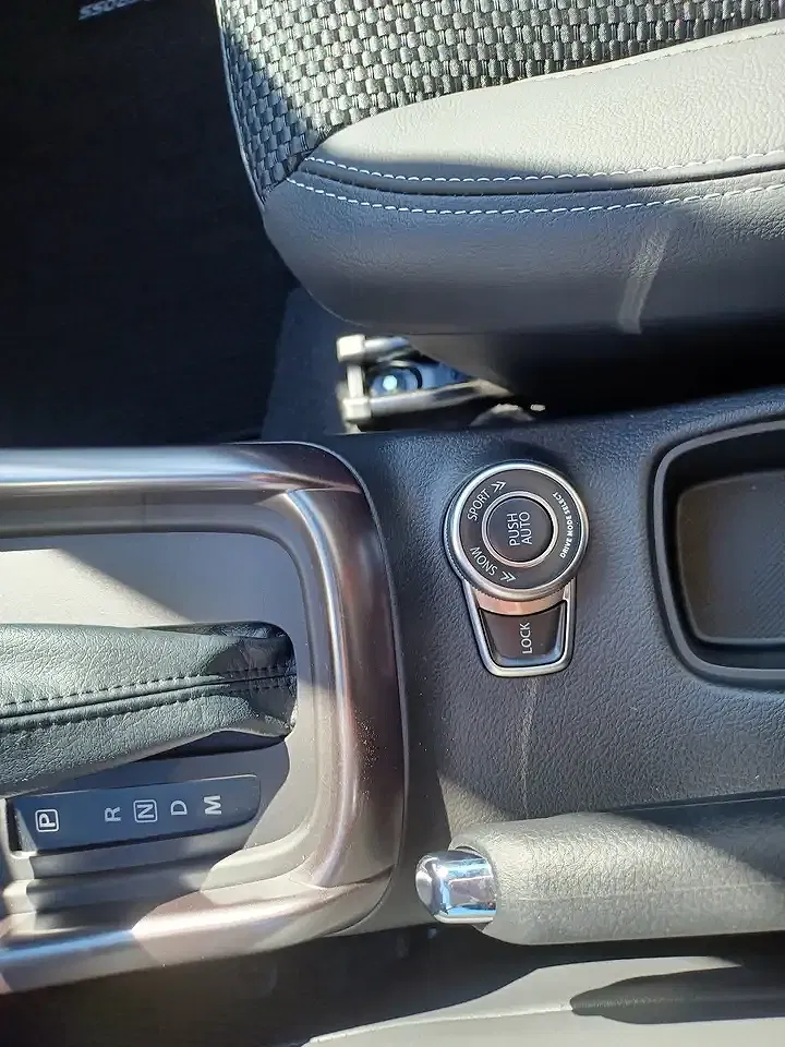 Suzuki S-Cross - Thumbnail 15