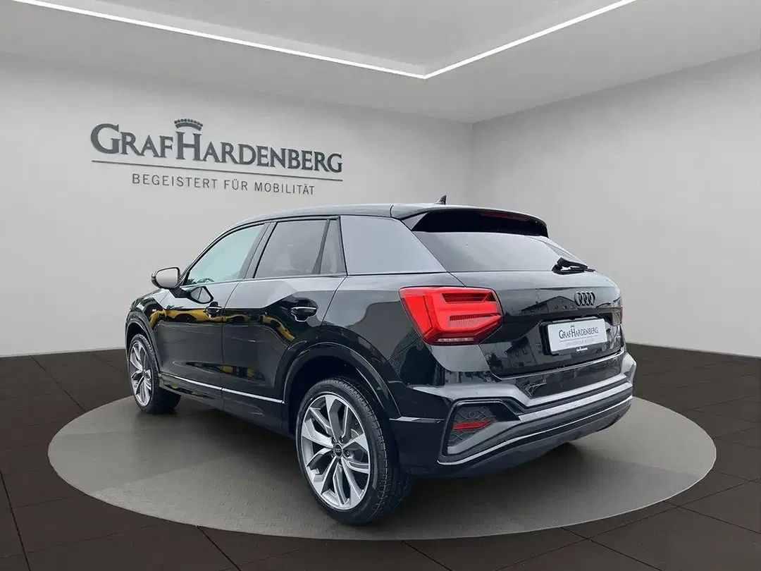 Audi Q2 - Thumbnail 4