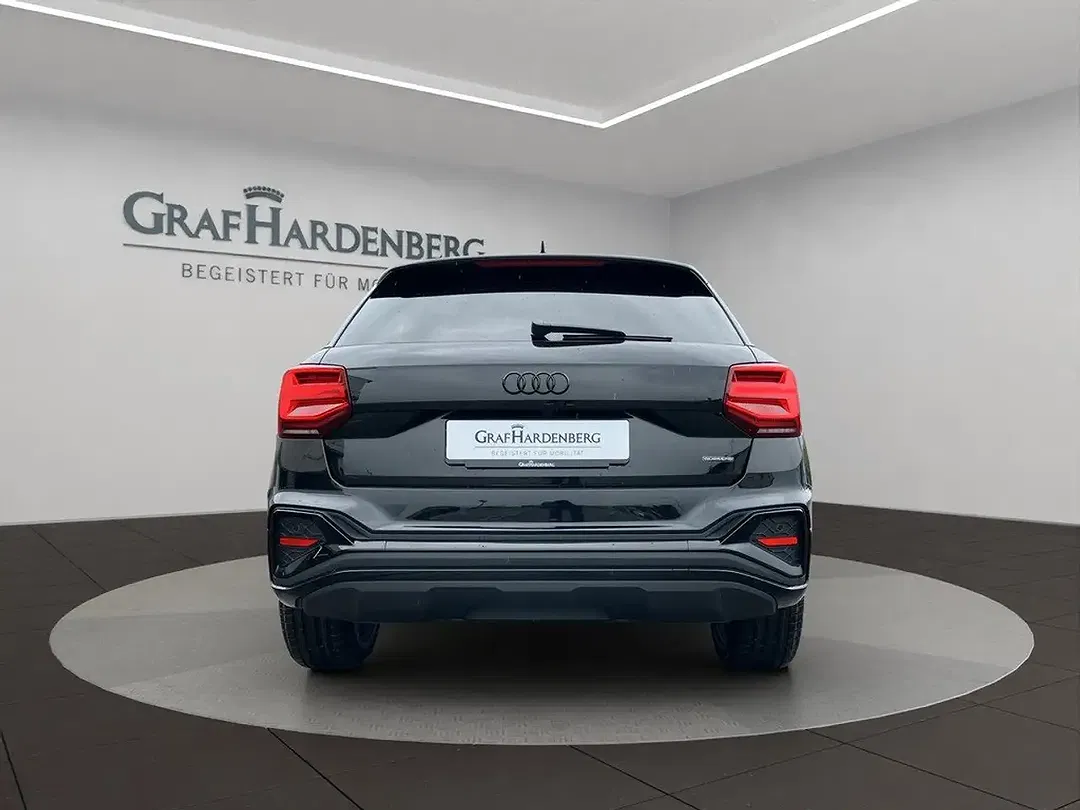 Audi Q2 - Thumbnail 5