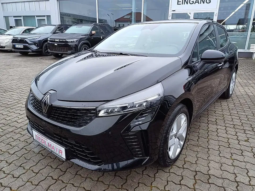 Renault Clio - Thumbnail 1