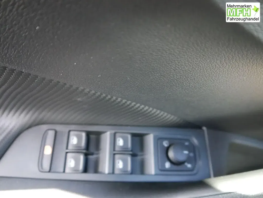 Skoda Kamiq - Thumbnail 8