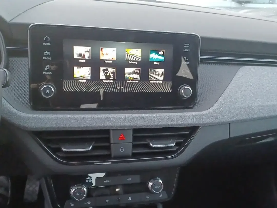 Skoda Scala - Thumbnail 10