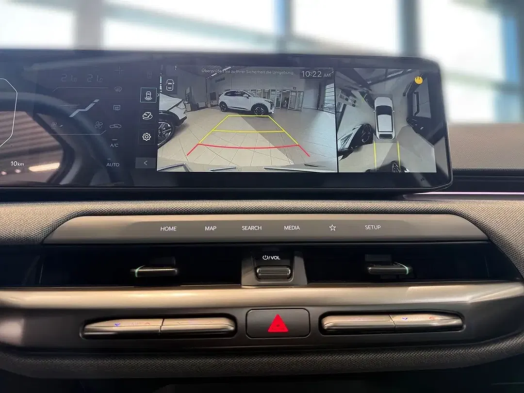 Kia EV4 - Thumbnail 14
