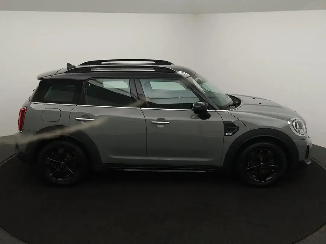 MINI Cooper Countryman - Thumbnail 2