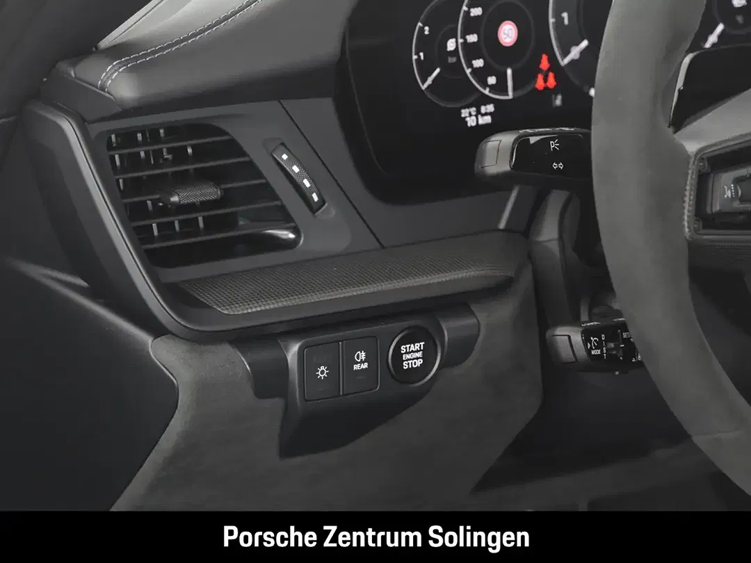 Porsche 992 - Thumbnail 12