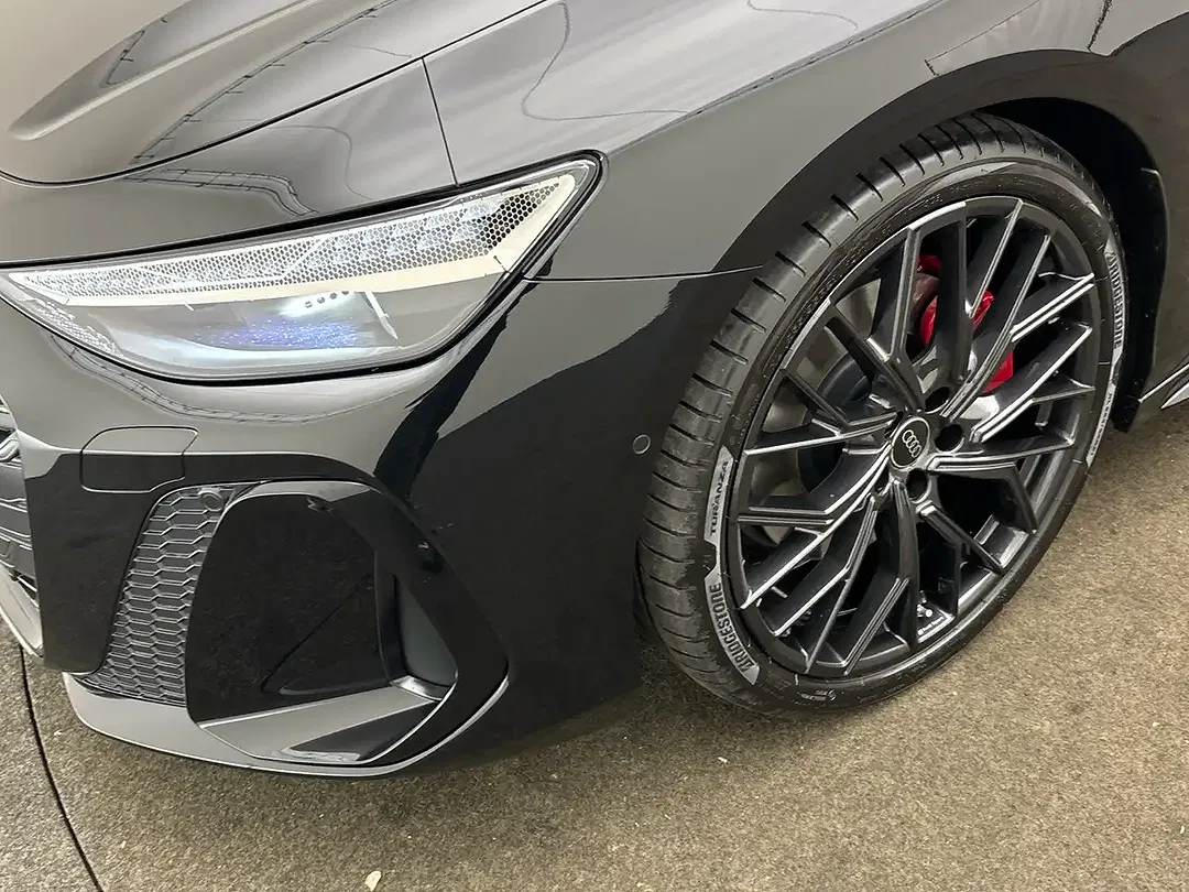 Audi A6 - Thumbnail 5