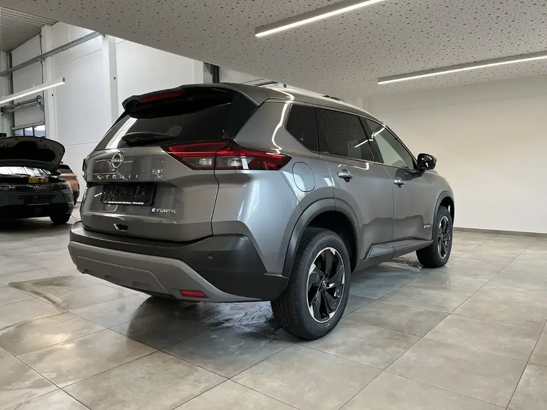 Nissan X-Trail - Thumbnail 4