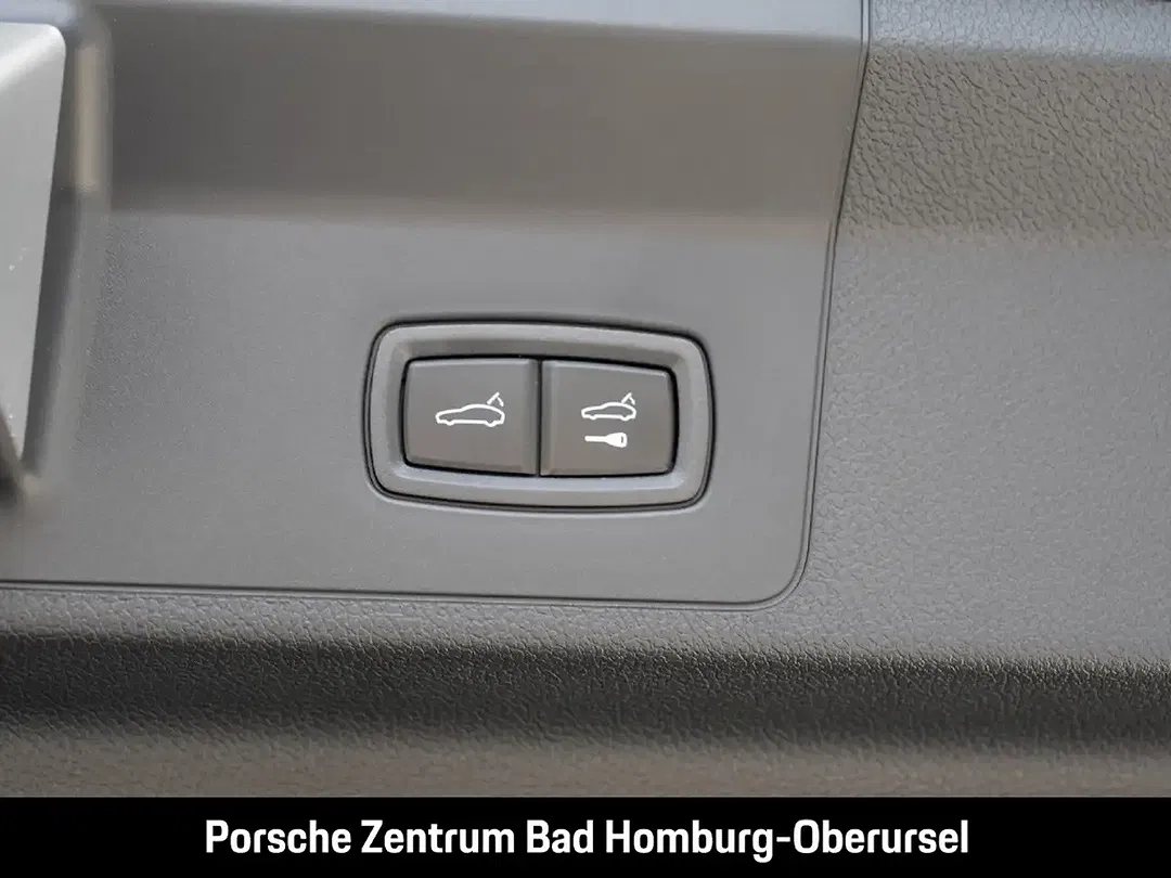 Porsche Panamera - Thumbnail 31