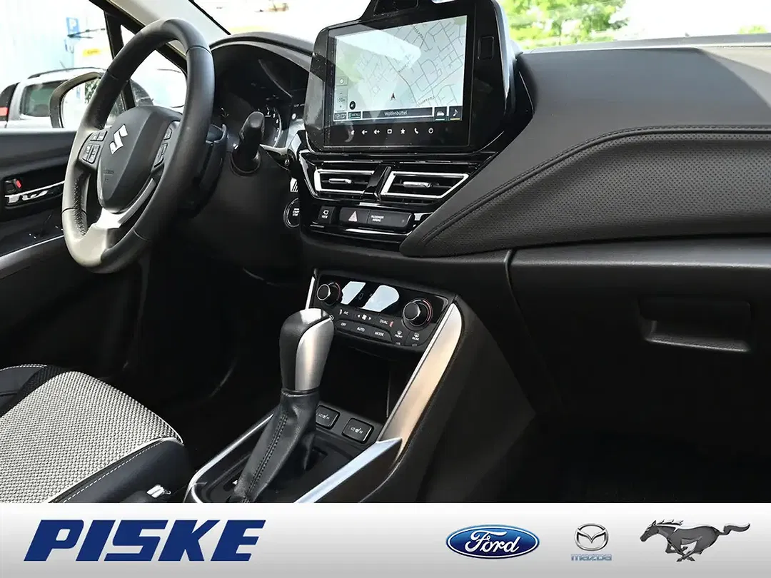 Suzuki S-Cross - Thumbnail 6