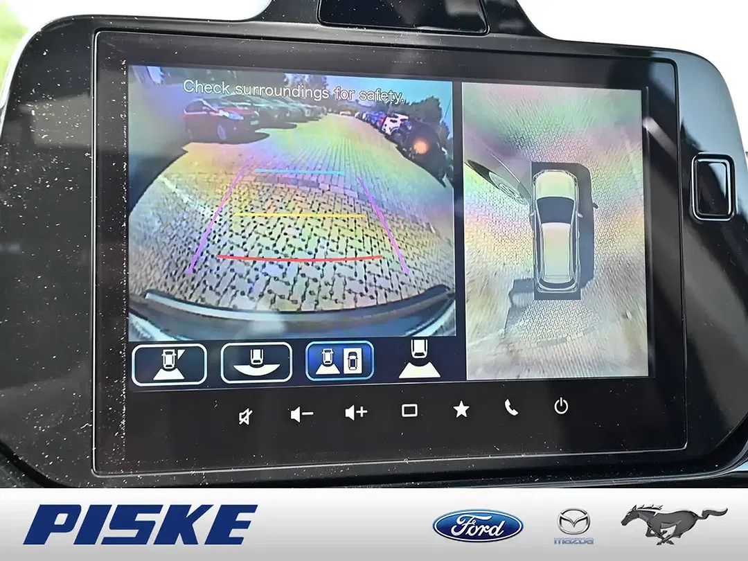 Suzuki S-Cross - Thumbnail 9