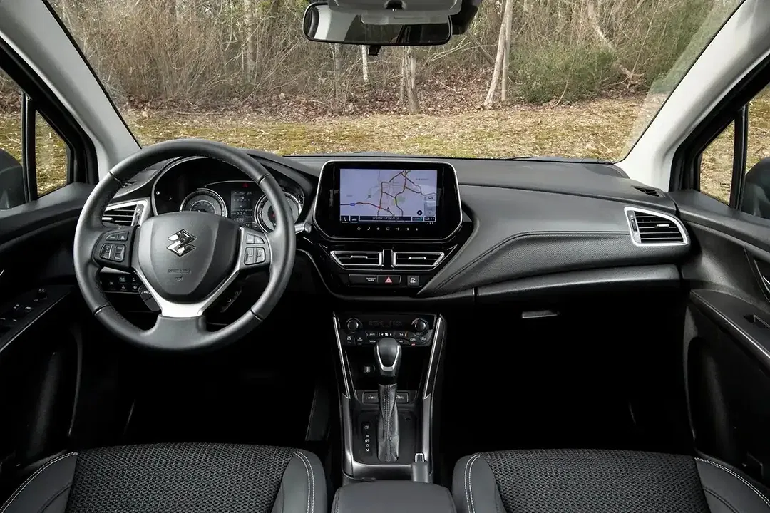 Suzuki S-Cross - Thumbnail 2