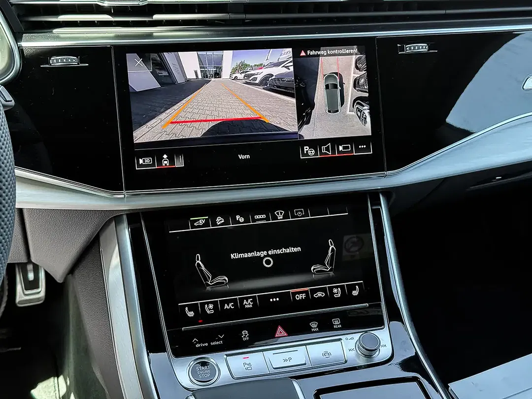 Audi Q8 - Thumbnail 11