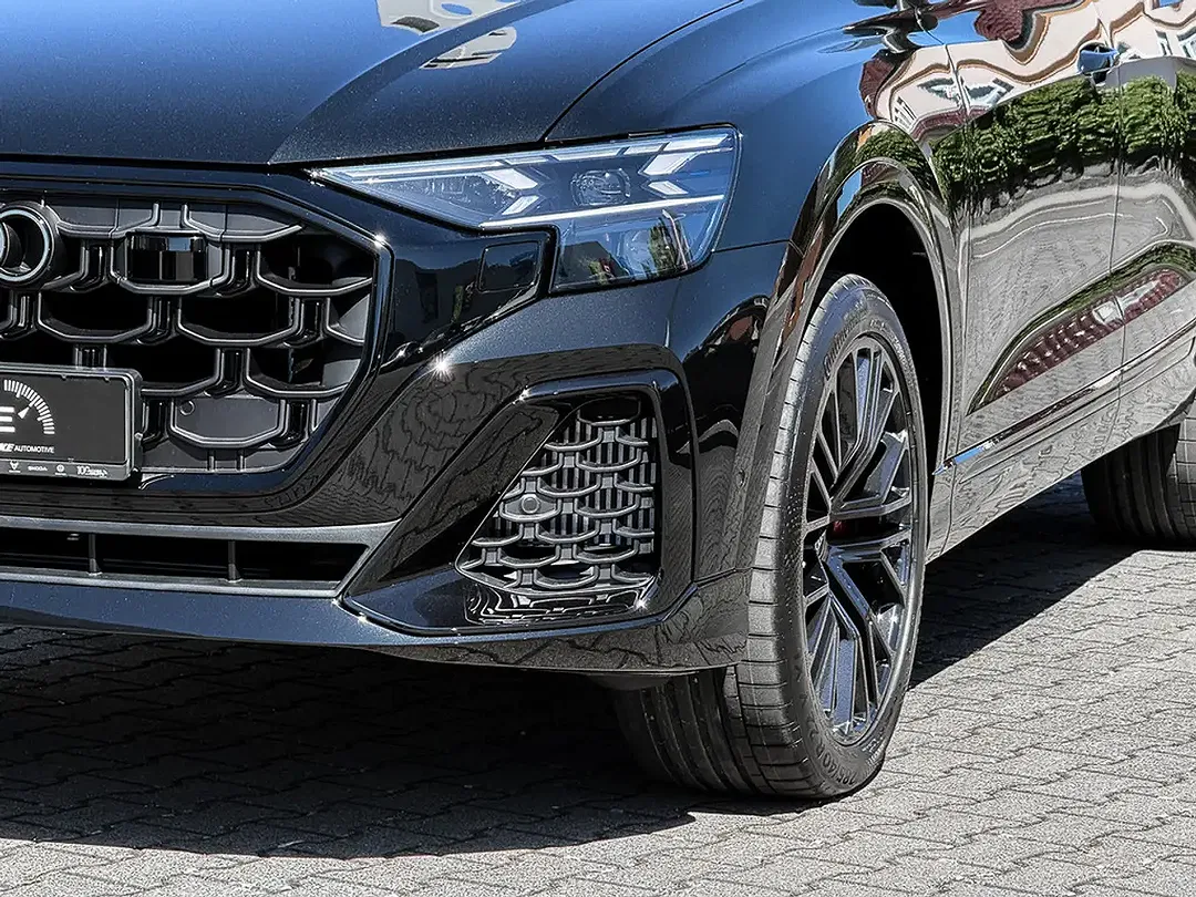 Audi Q8 - Thumbnail 5