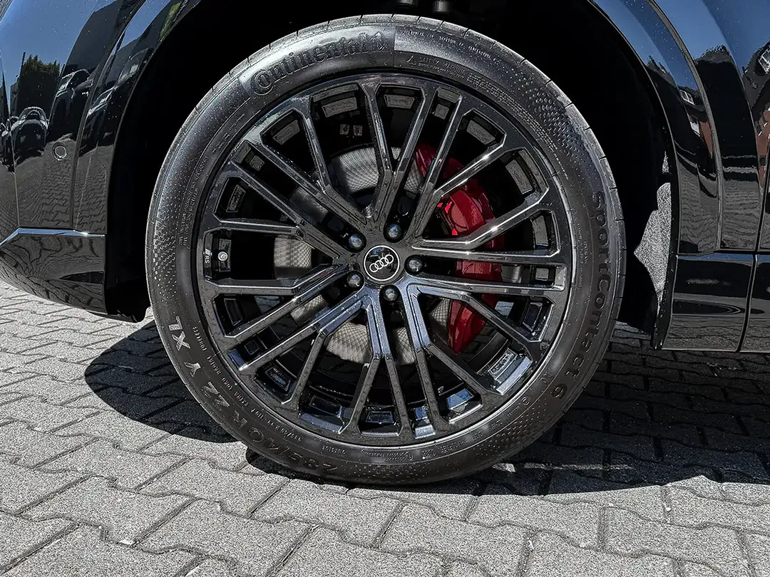 Audi Q8 - Thumbnail 6