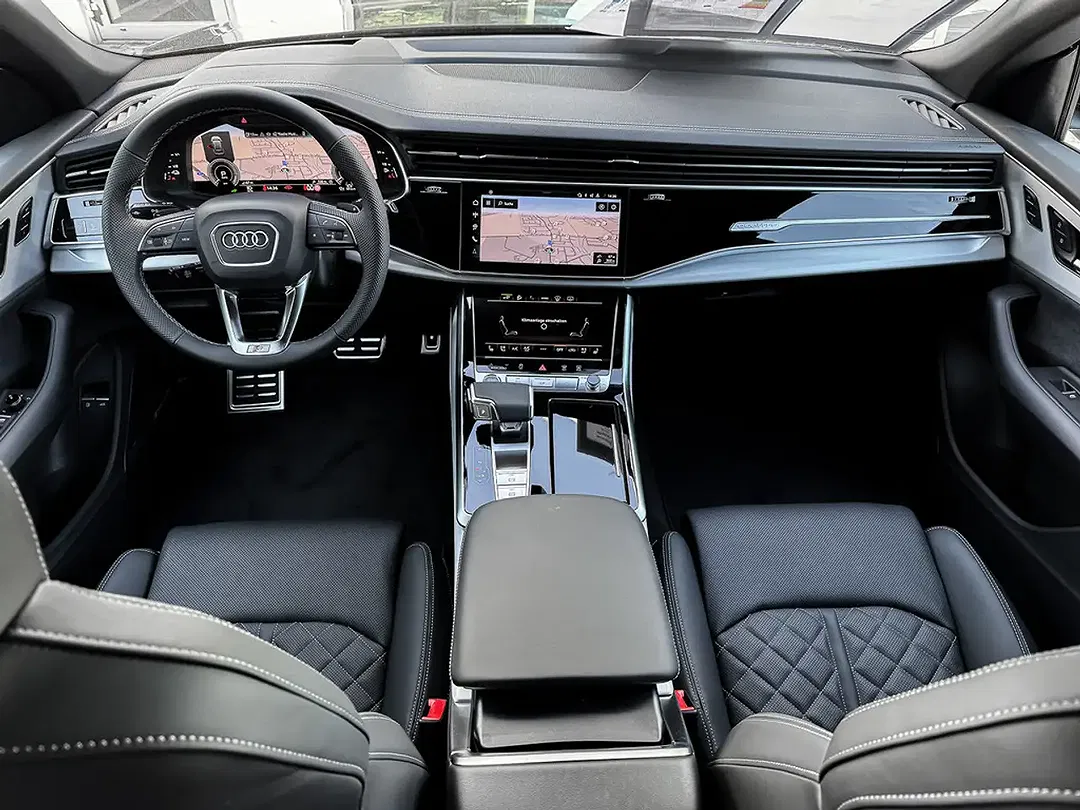 Audi Q8 - Thumbnail 9