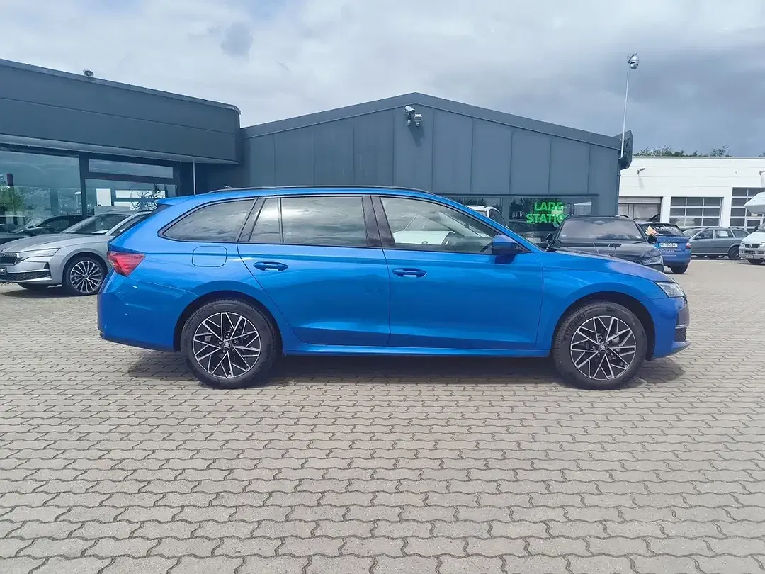 Skoda Octavia - Thumbnail 6
