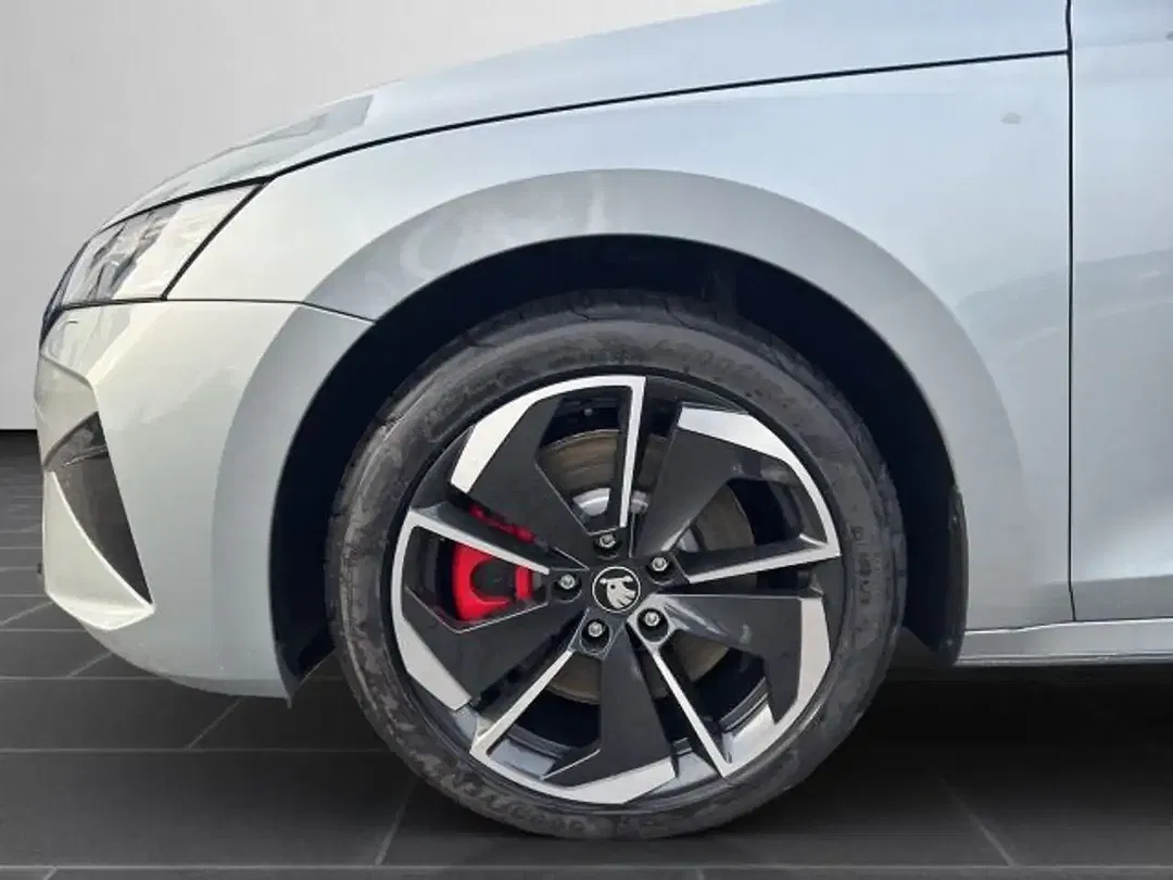 Skoda Octavia - Thumbnail 9