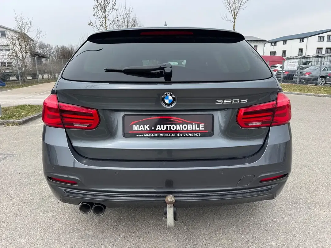 BMW 320 - Thumbnail 4