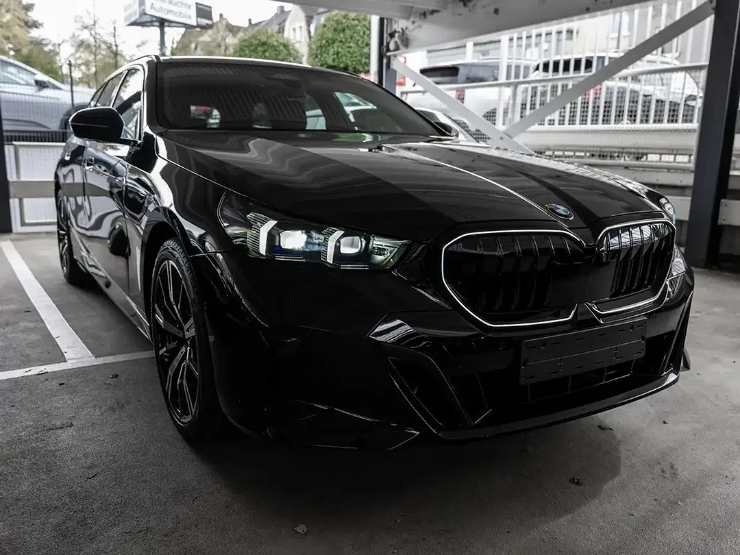 BMW 520 - Thumbnail 4