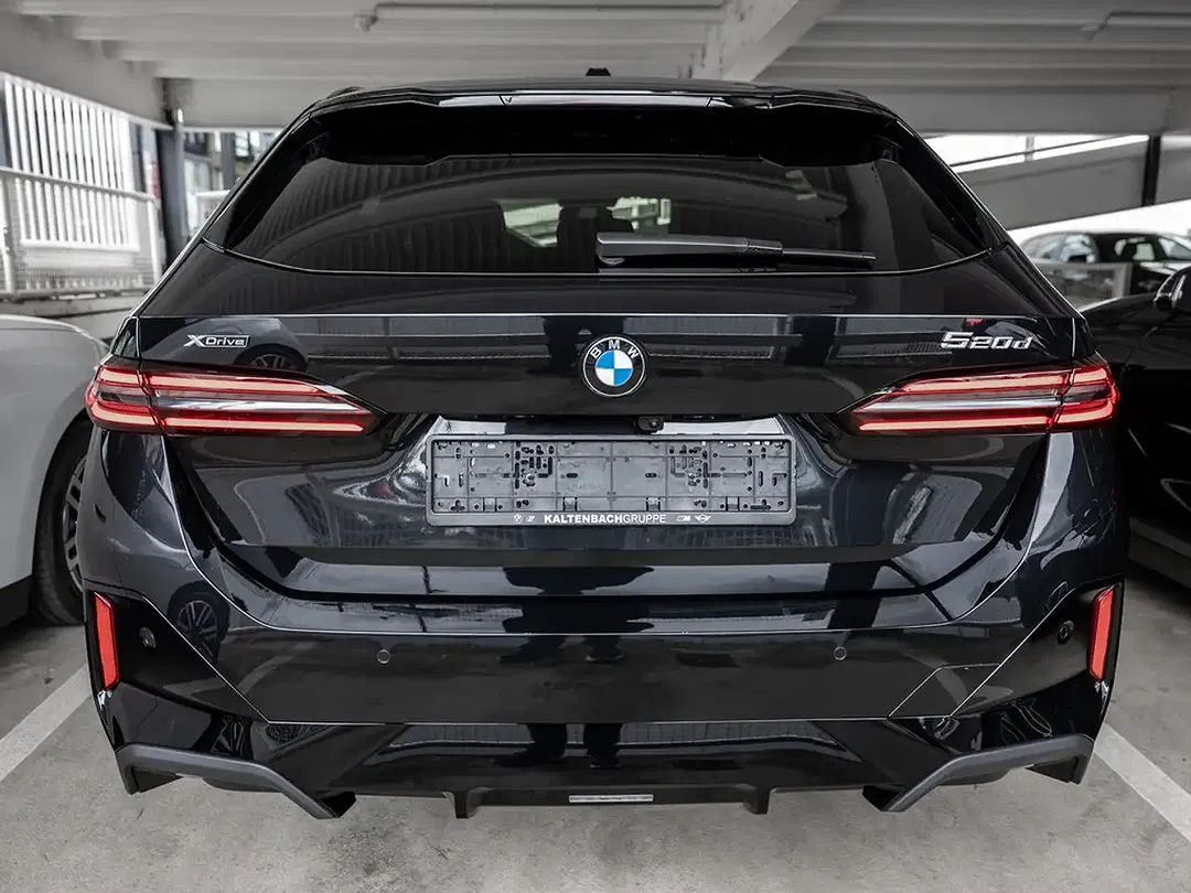 BMW 520 - Thumbnail 5