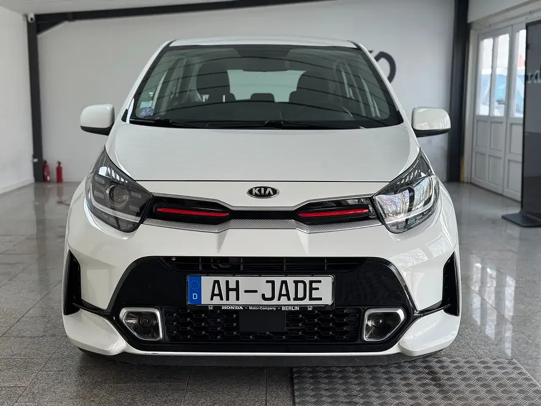Kia Picanto - Thumbnail 3