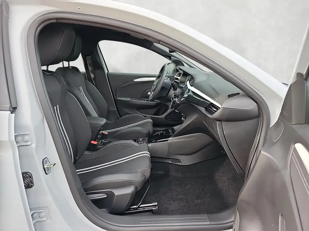 Opel Corsa - Thumbnail 11