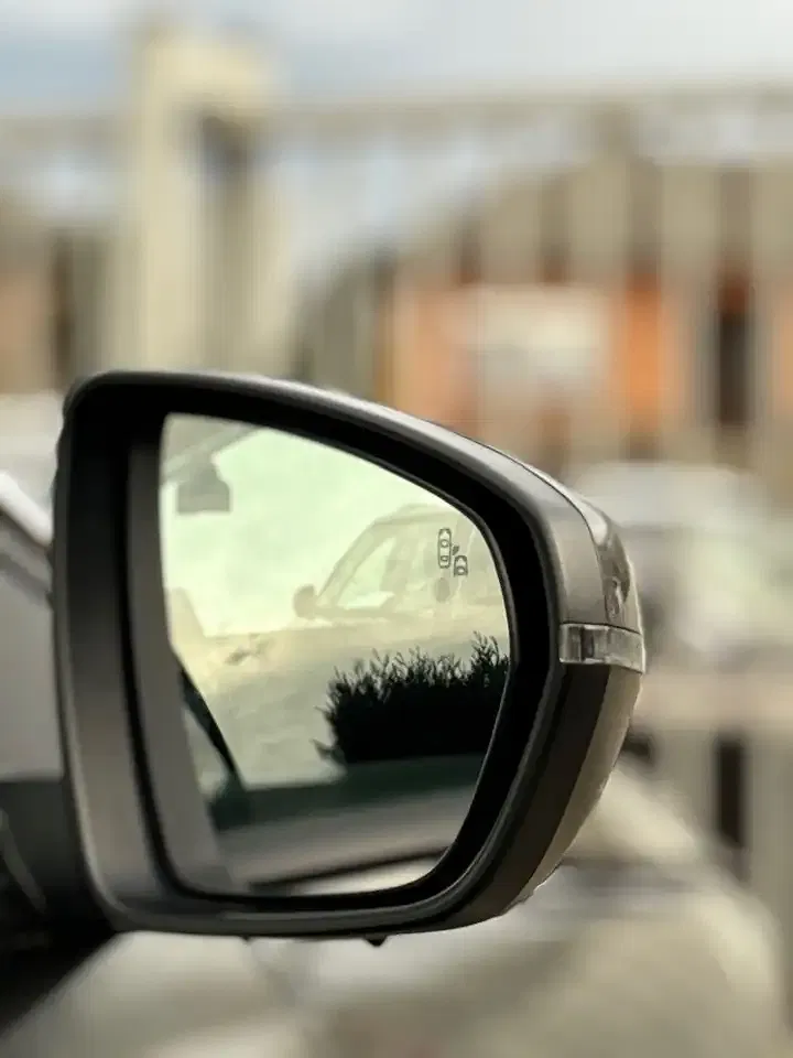 Peugeot 5008 - Thumbnail 7