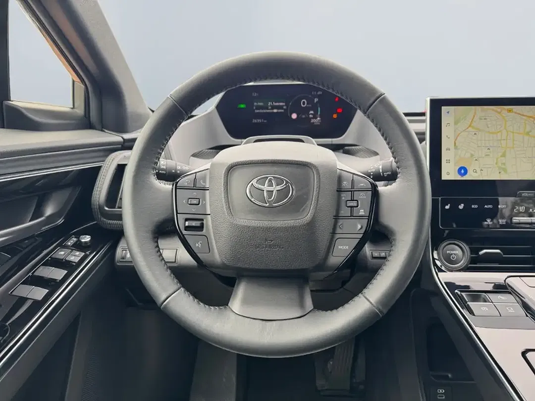 Toyota bZ4X - Thumbnail 8