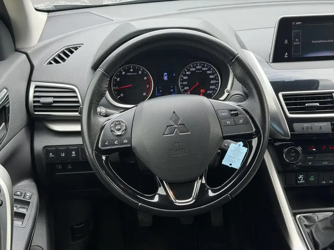 Mitsubishi Eclipse Cross - Thumbnail 12