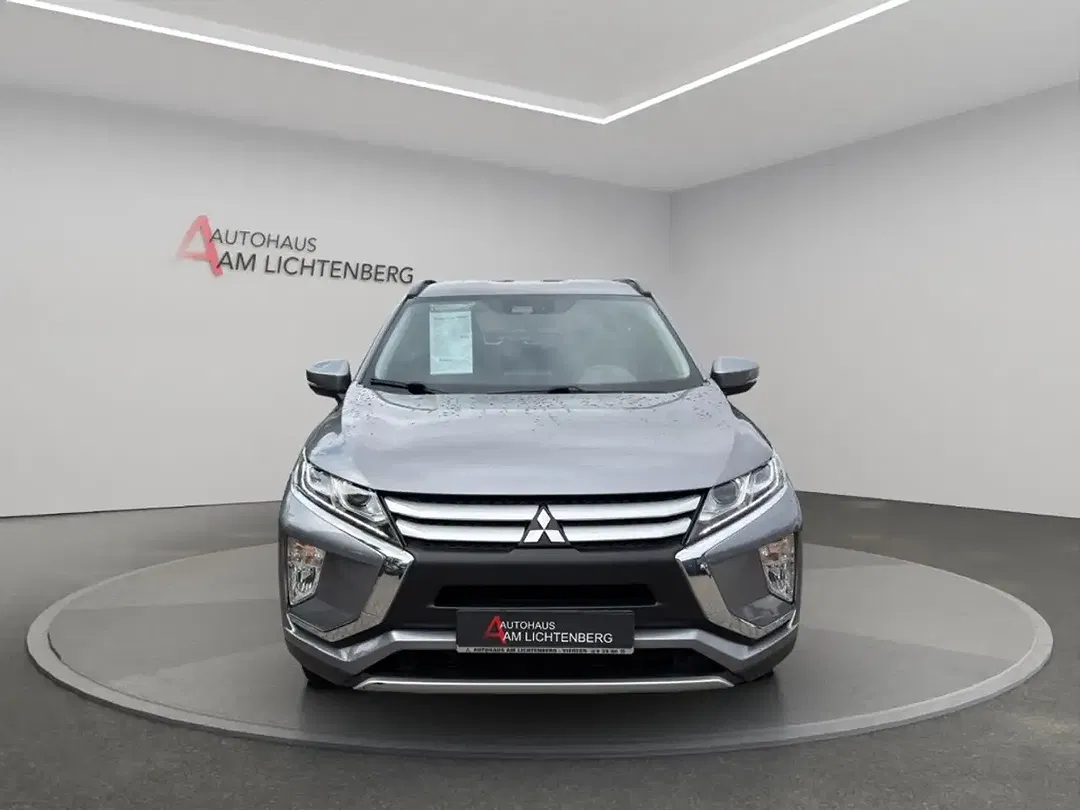 Mitsubishi Eclipse Cross - Thumbnail 3