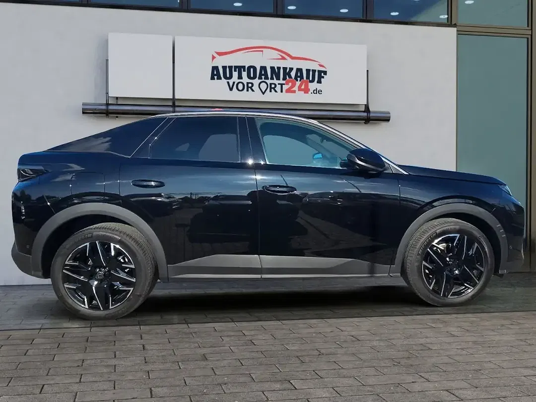Peugeot 3008 - Thumbnail 2