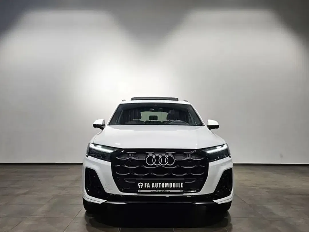 Audi Q7 - Thumbnail 2