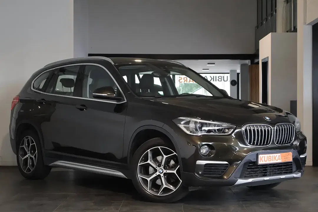 BMW X1 - Thumbnail 3