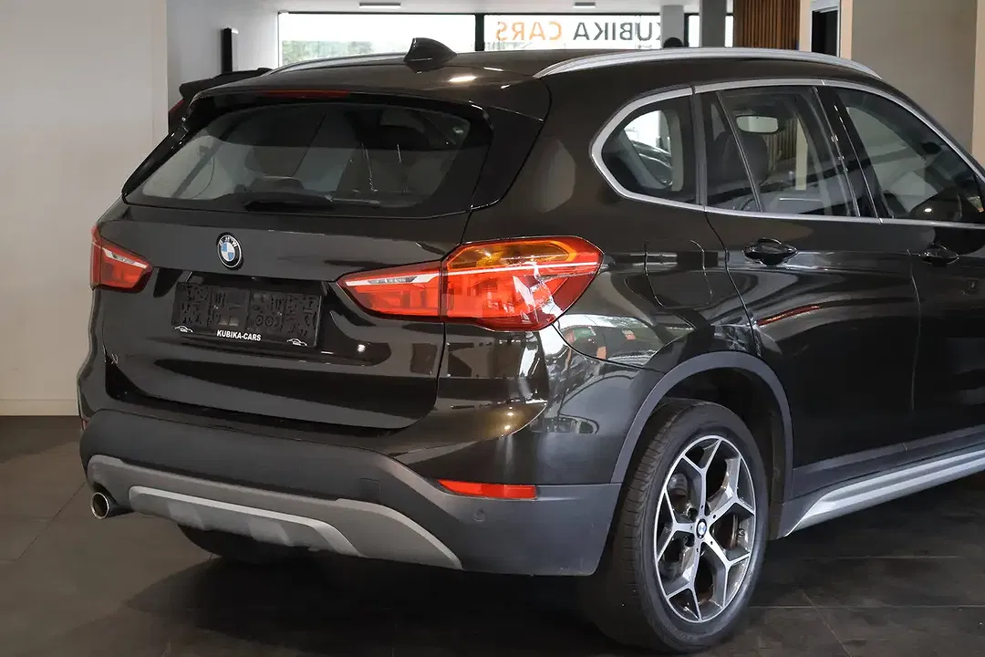 BMW X1 - Thumbnail 5