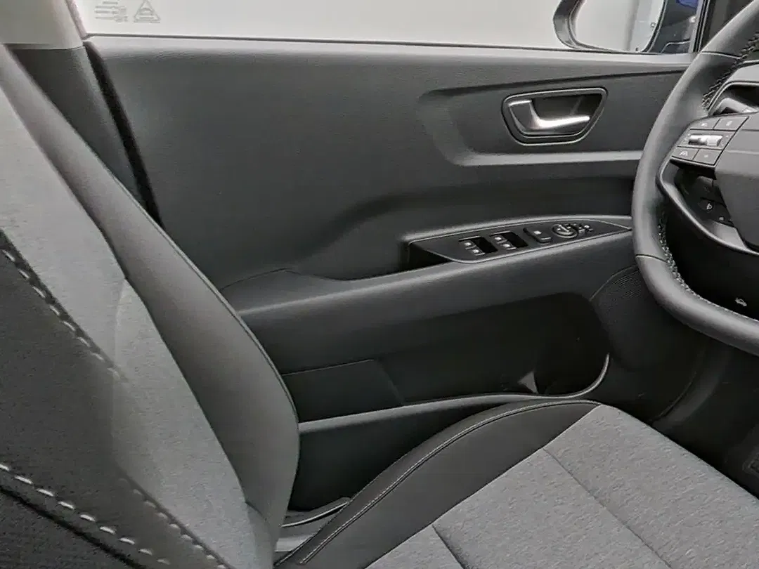 Kia Stonic - Thumbnail 13