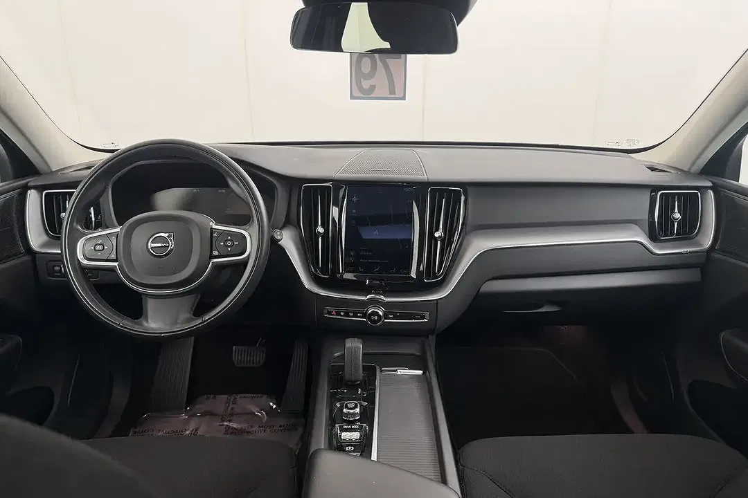 Volvo XC60 - Thumbnail 13