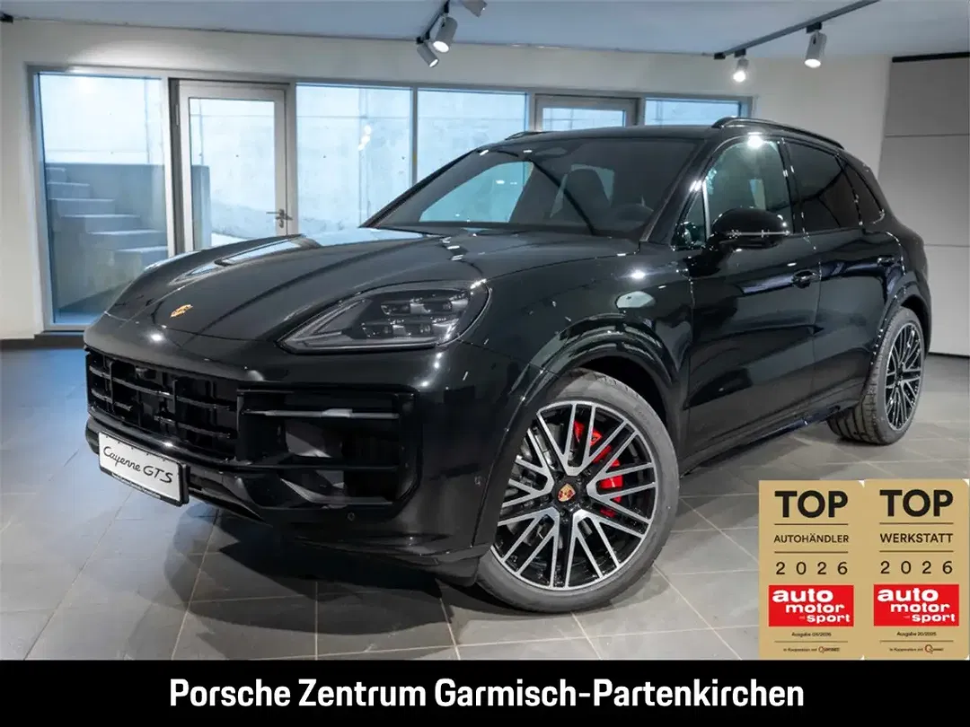 Porsche Cayenne - Thumbnail 1