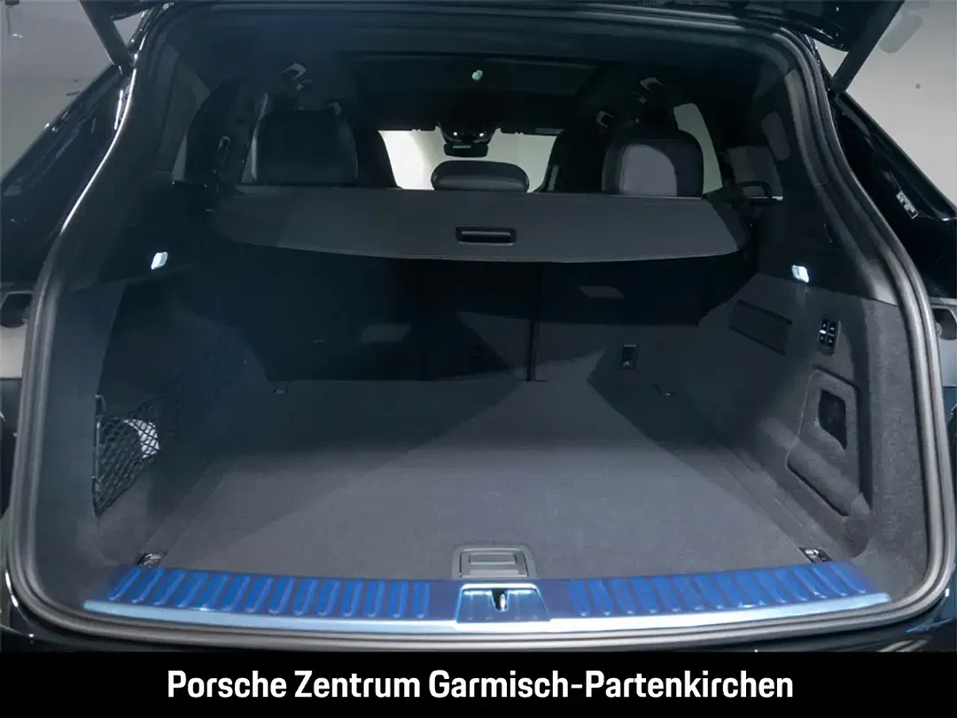 Porsche Cayenne - Thumbnail 12