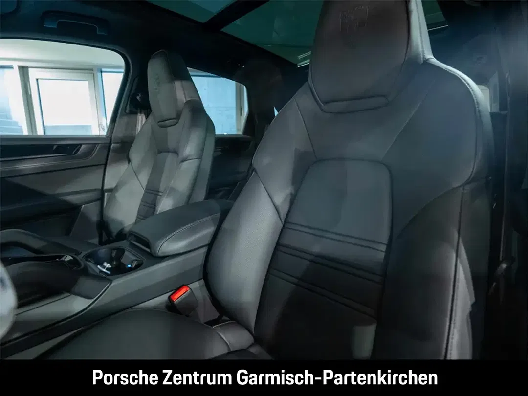 Porsche Cayenne - Thumbnail 8