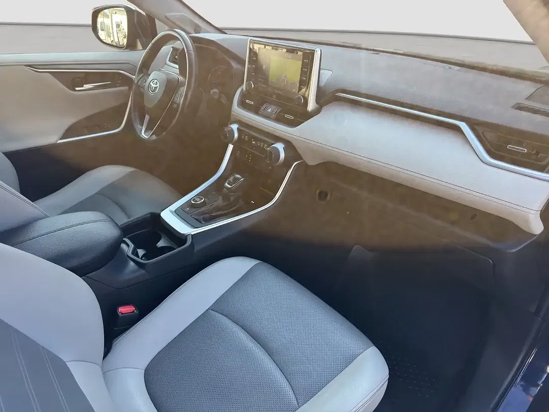 Toyota RAV 4 - Thumbnail 14
