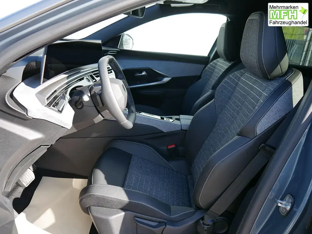 Peugeot 3008 - Thumbnail 8