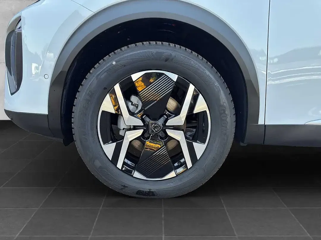 Peugeot 2008 - Thumbnail 6