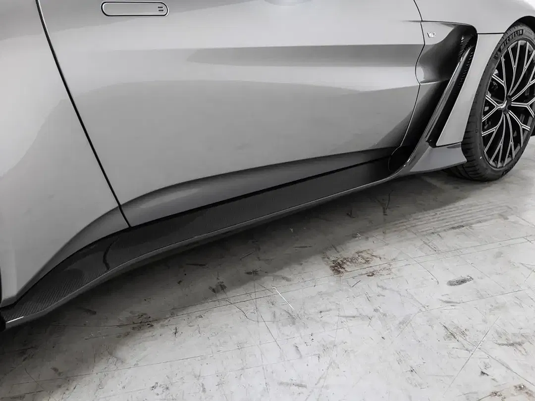 Aston Martin Vantage - Thumbnail 27