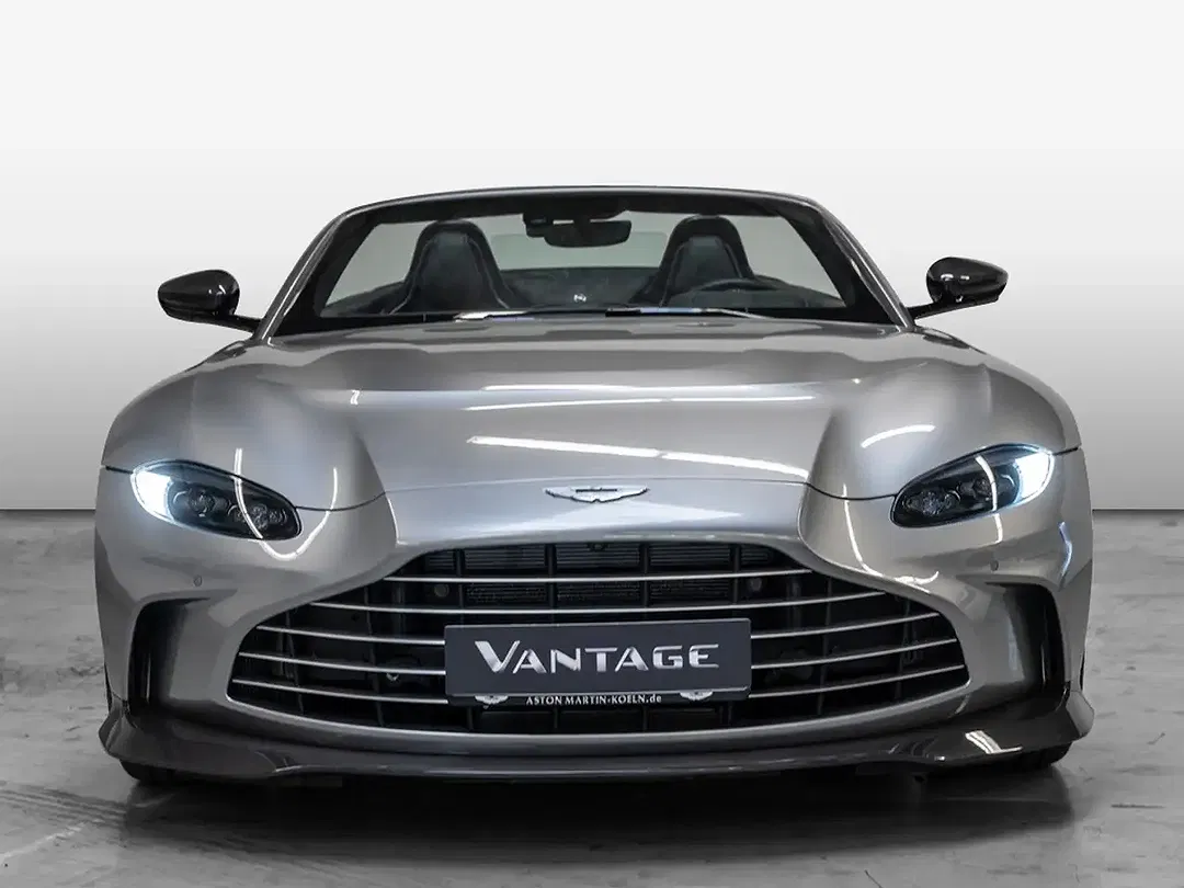 Aston Martin Vantage - Thumbnail 7