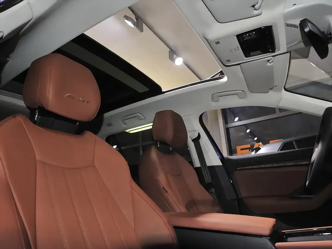 Skoda Superb - Thumbnail 6