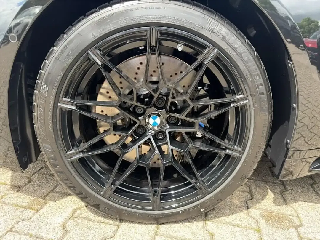 BMW M3 - Thumbnail 15