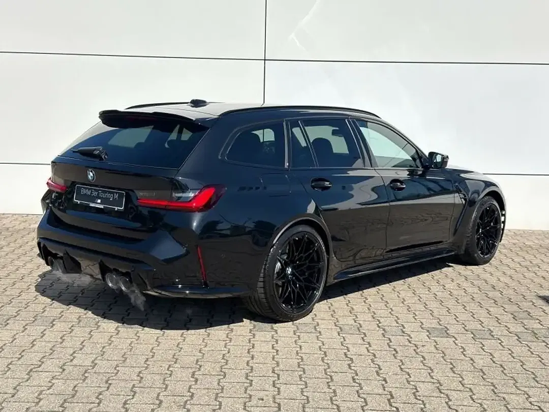 BMW M3 - Thumbnail 4